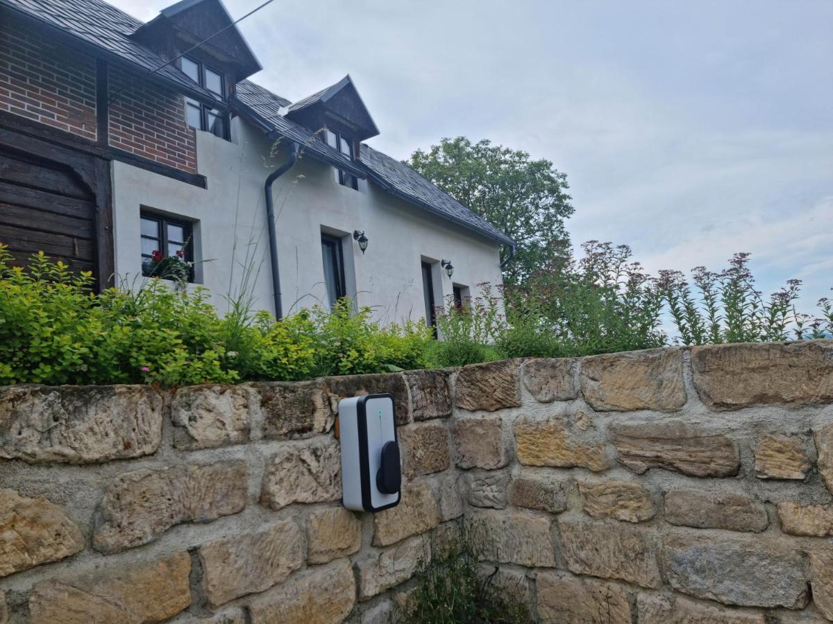 Luxusni Apartman S Krbem - Kunraticke Svycarsko Kunratice  المظهر الخارجي الصورة